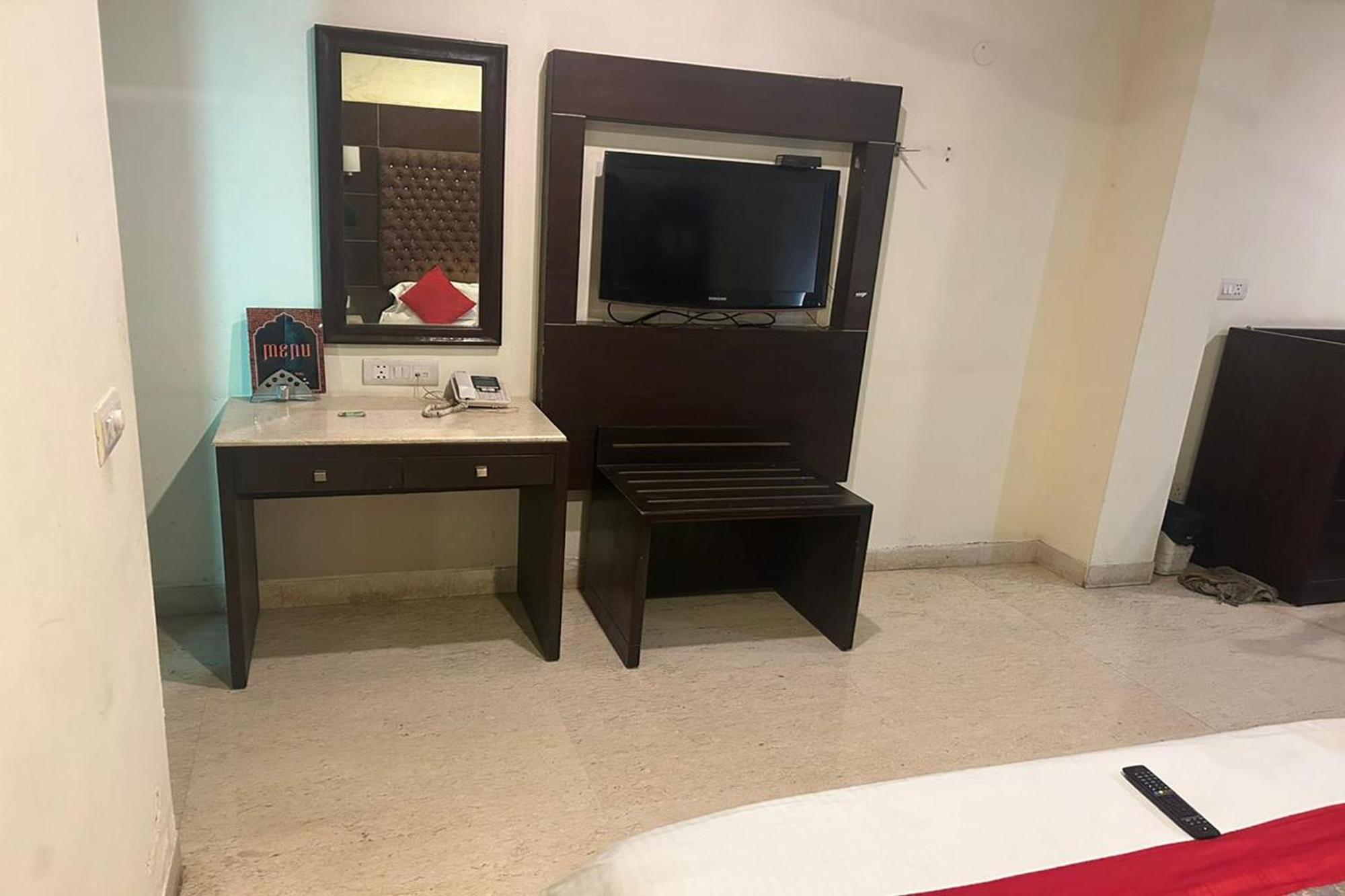 The Metropolis Guest House Near Rk Ashram Metro Station ニューデリー エクステリア 写真