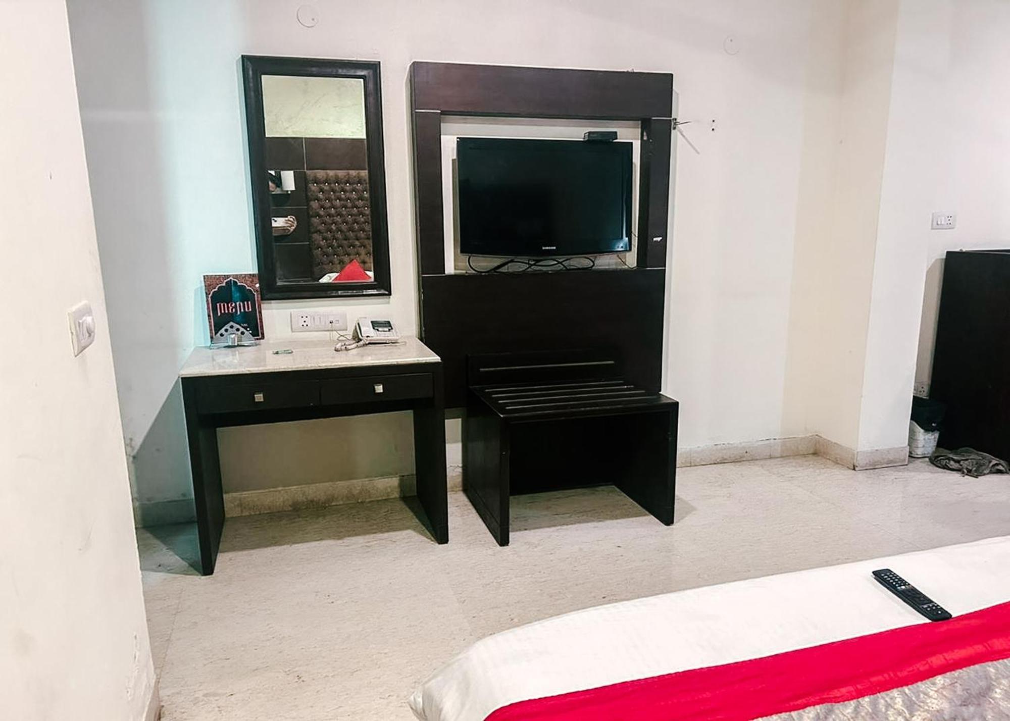 The Metropolis Guest House Near Rk Ashram Metro Station ニューデリー エクステリア 写真