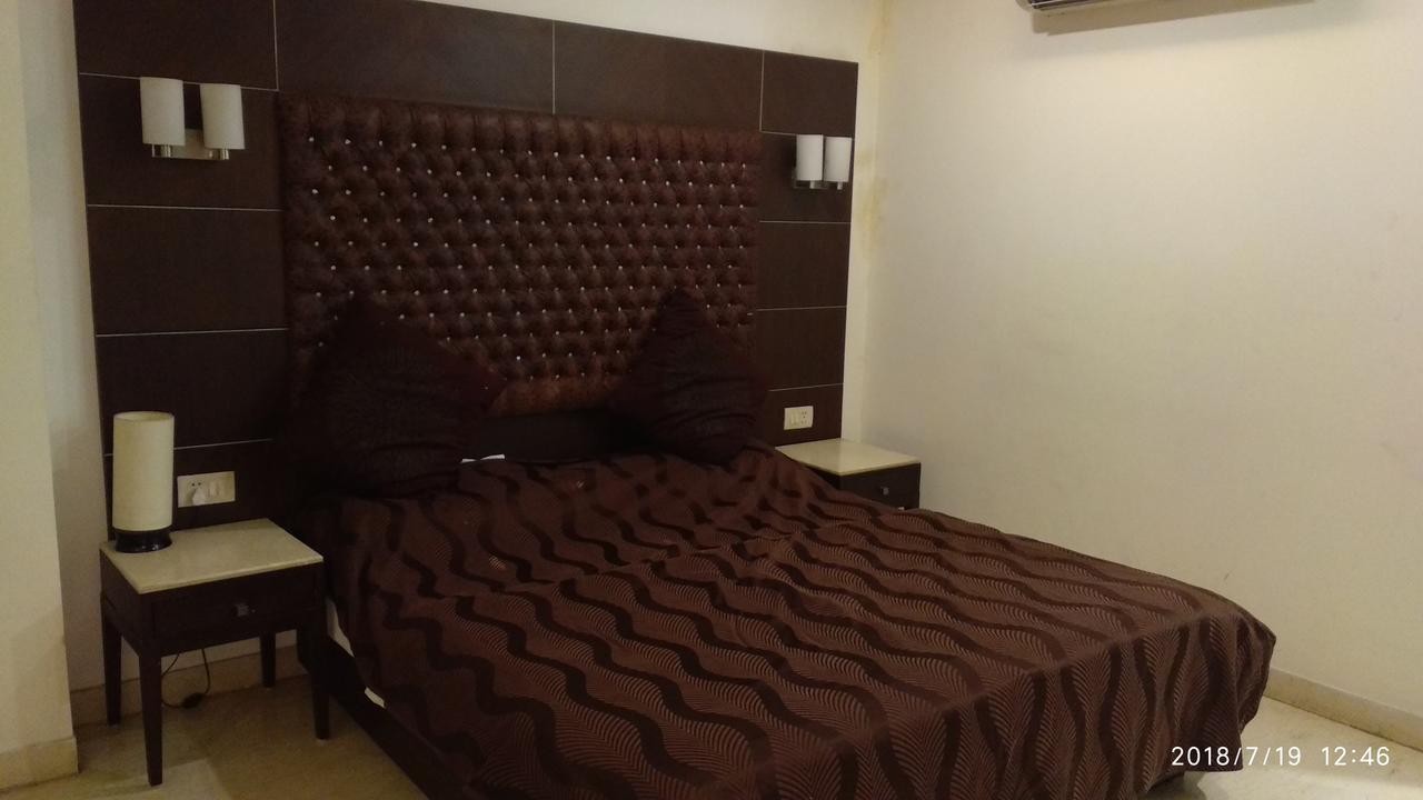 The Metropolis Guest House Near Rk Ashram Metro Station ニューデリー エクステリア 写真
