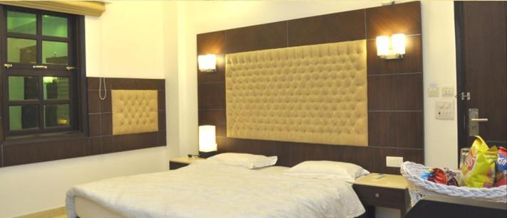 The Metropolis Guest House Near Rk Ashram Metro Station ニューデリー エクステリア 写真